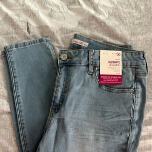 Women’s NWT Jeans